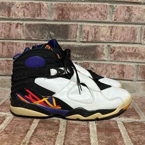 Mens Jordan 8 retro “three peat” white size 14